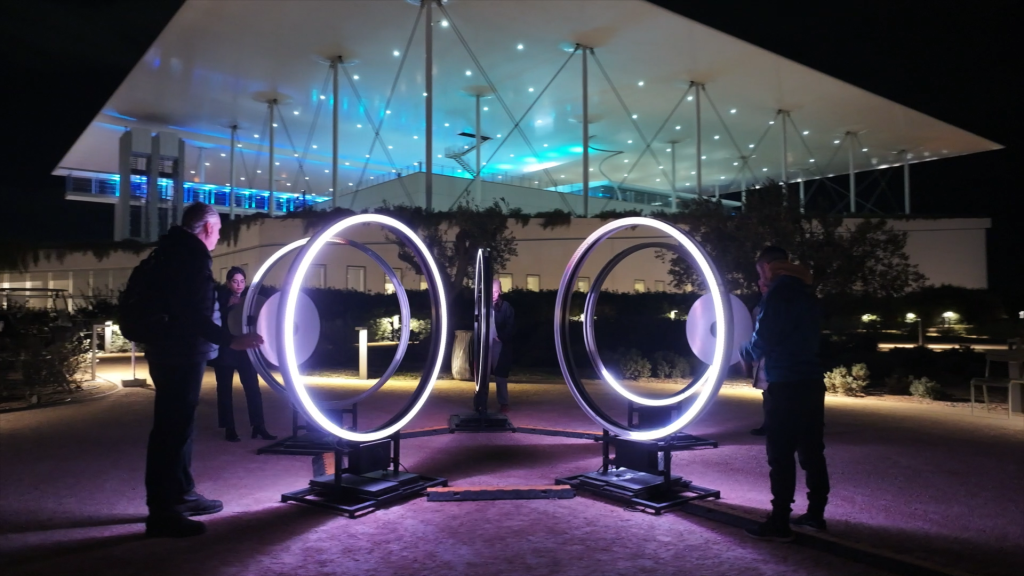 Interactive art, a powerful tool for urban revitalization - Wireframe